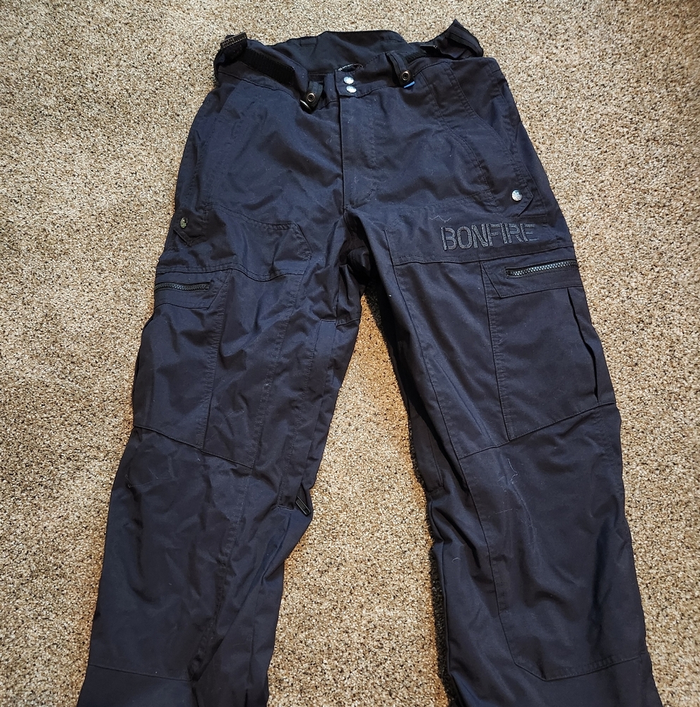 Bonfire Men's Snowboarding Pants, Never Worn
